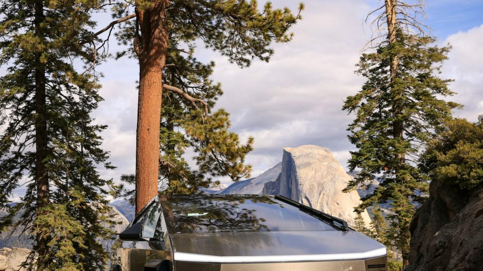 Tesla Launches Cheapest Cybertruck Ever at $59,990 — But Elon Says You Only Have 10 Days