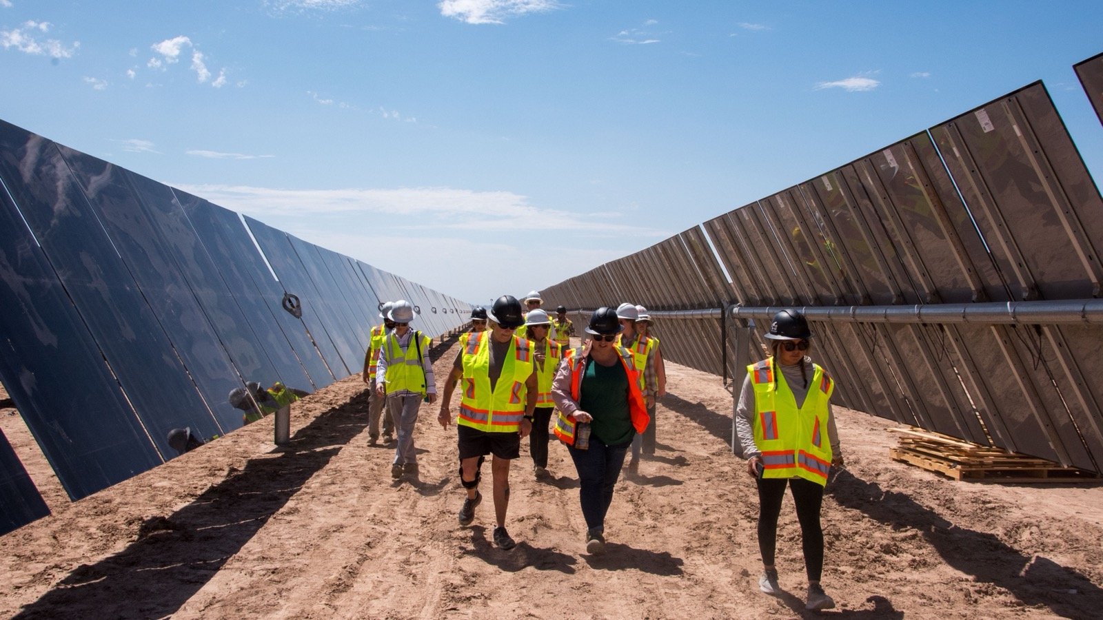 Tesla Locks Up Power From Two Giant Solar Projects