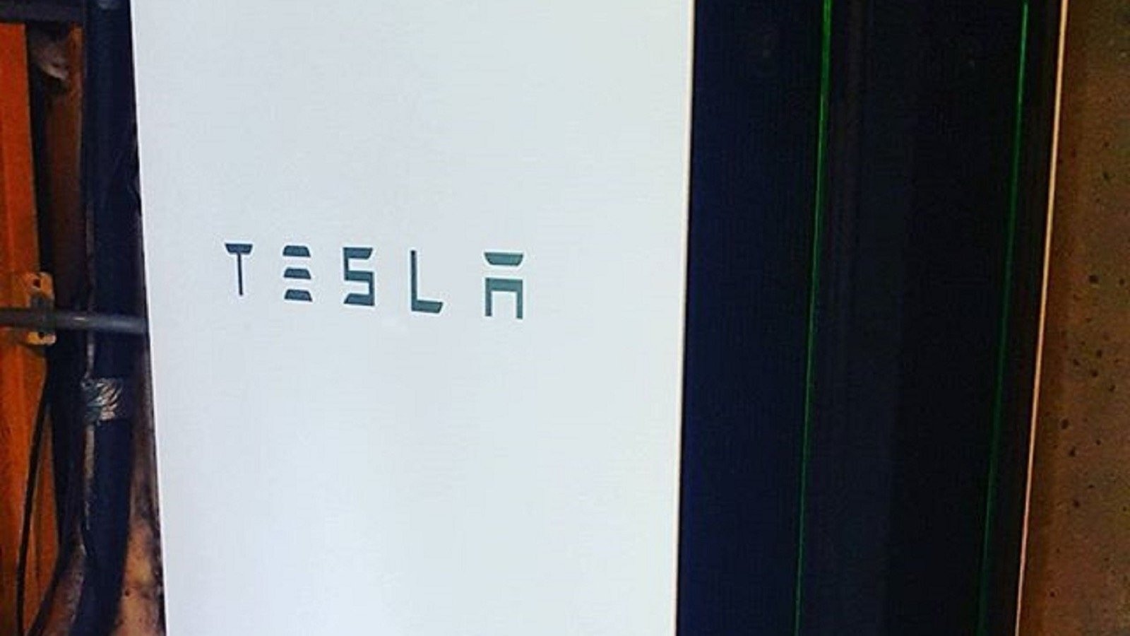 69,000 Tesla Powerwalls Send More Than 500 MW to California Grid During Heatwave