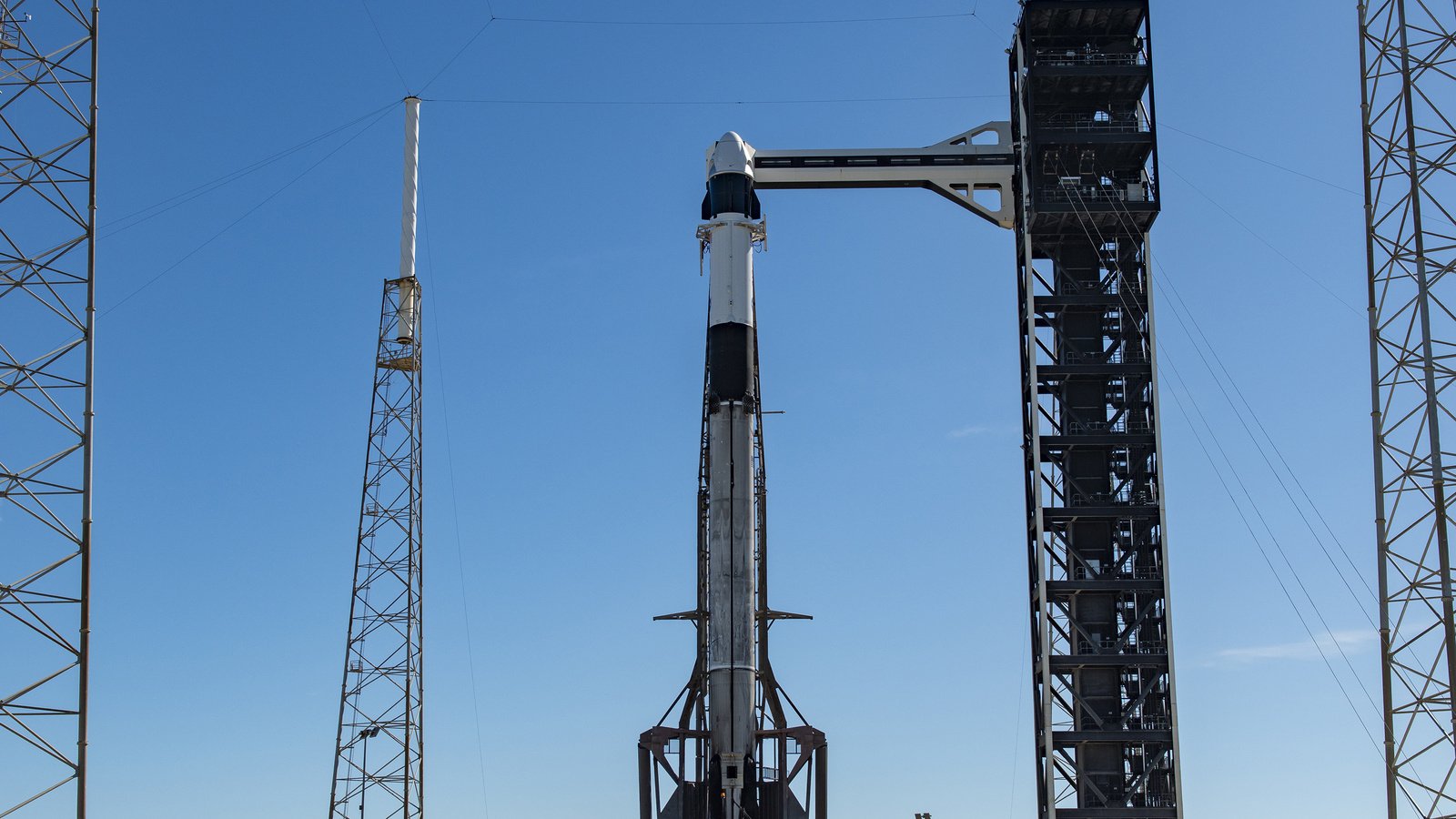 Elon Musk Pledges One SpaceX Share to Every Kid in America Next Year